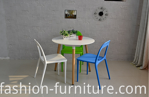 plastic dining chair